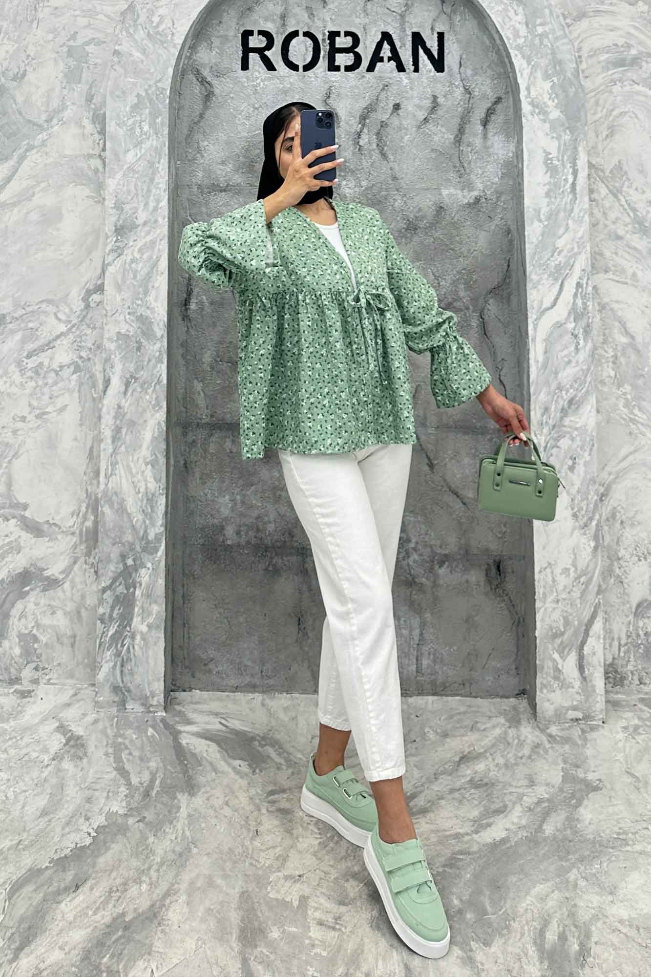 مانتو بنددار گل گچی مخمل