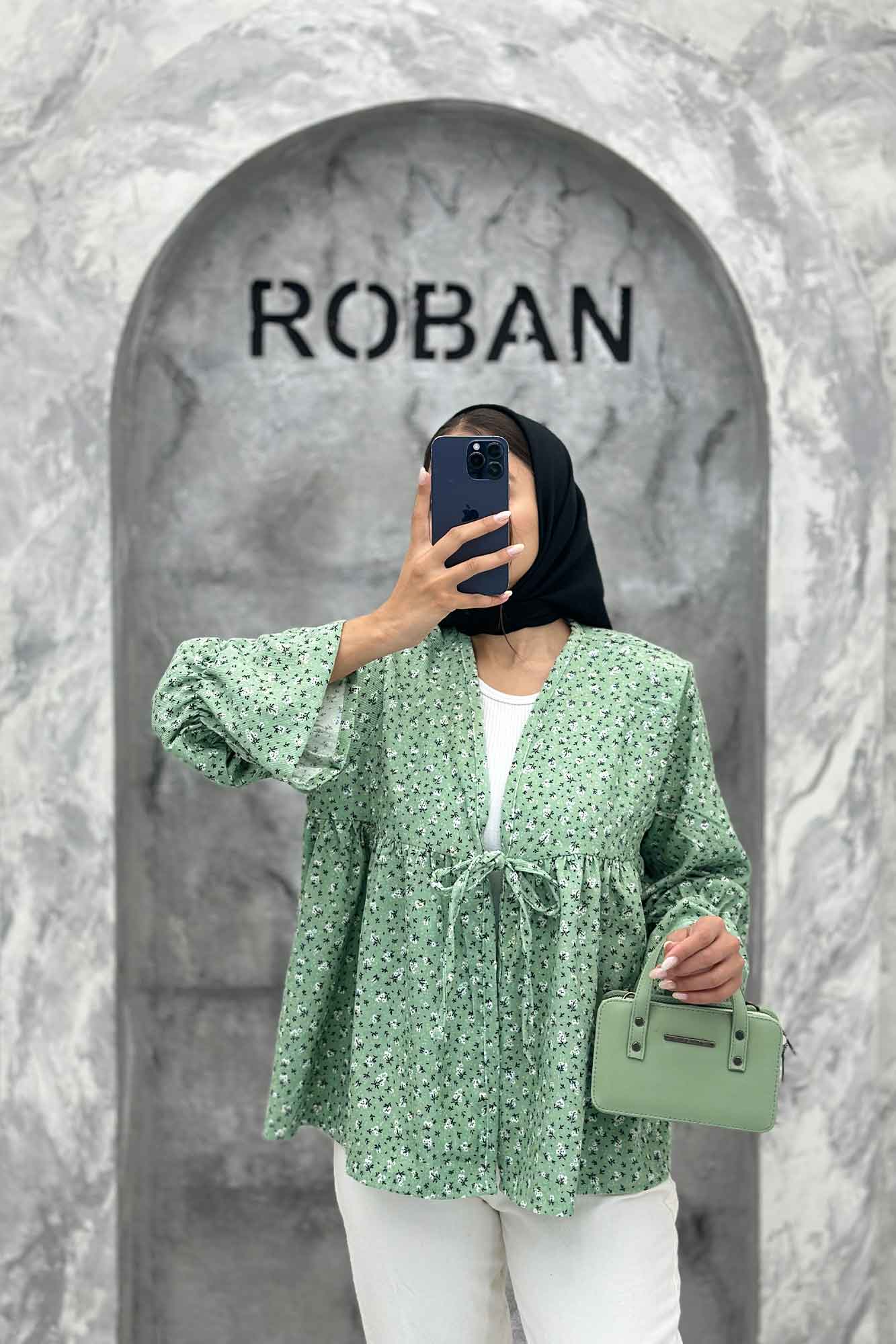 مانتو بنددار گل گچی مخمل