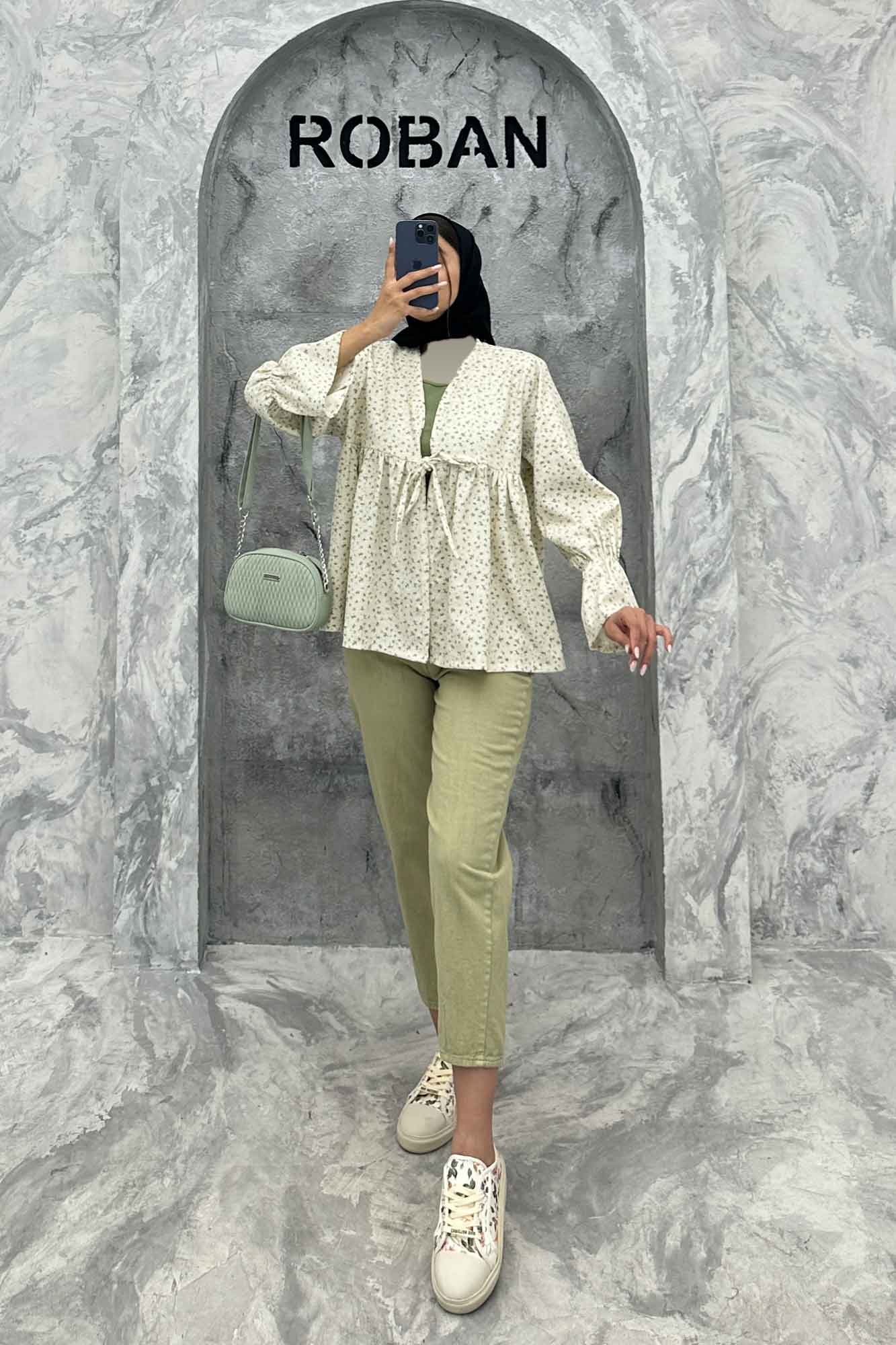 مانتو بنددار گل گچی مخمل