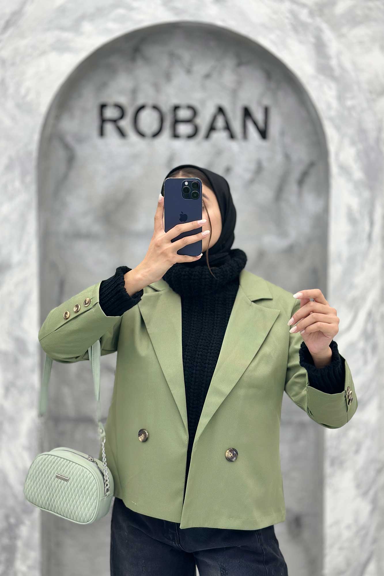 کت مازراتی کج راه آستردار