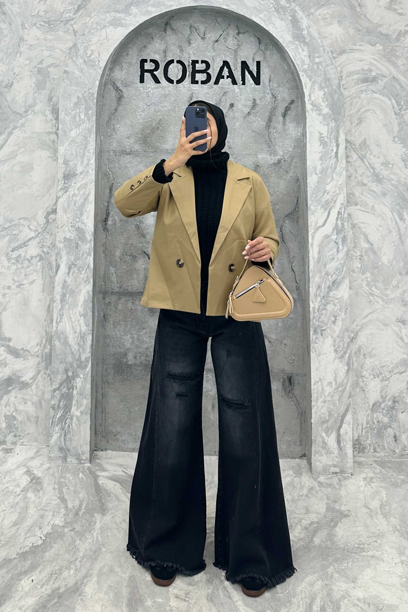 کت مازراتی کج راه آستردار