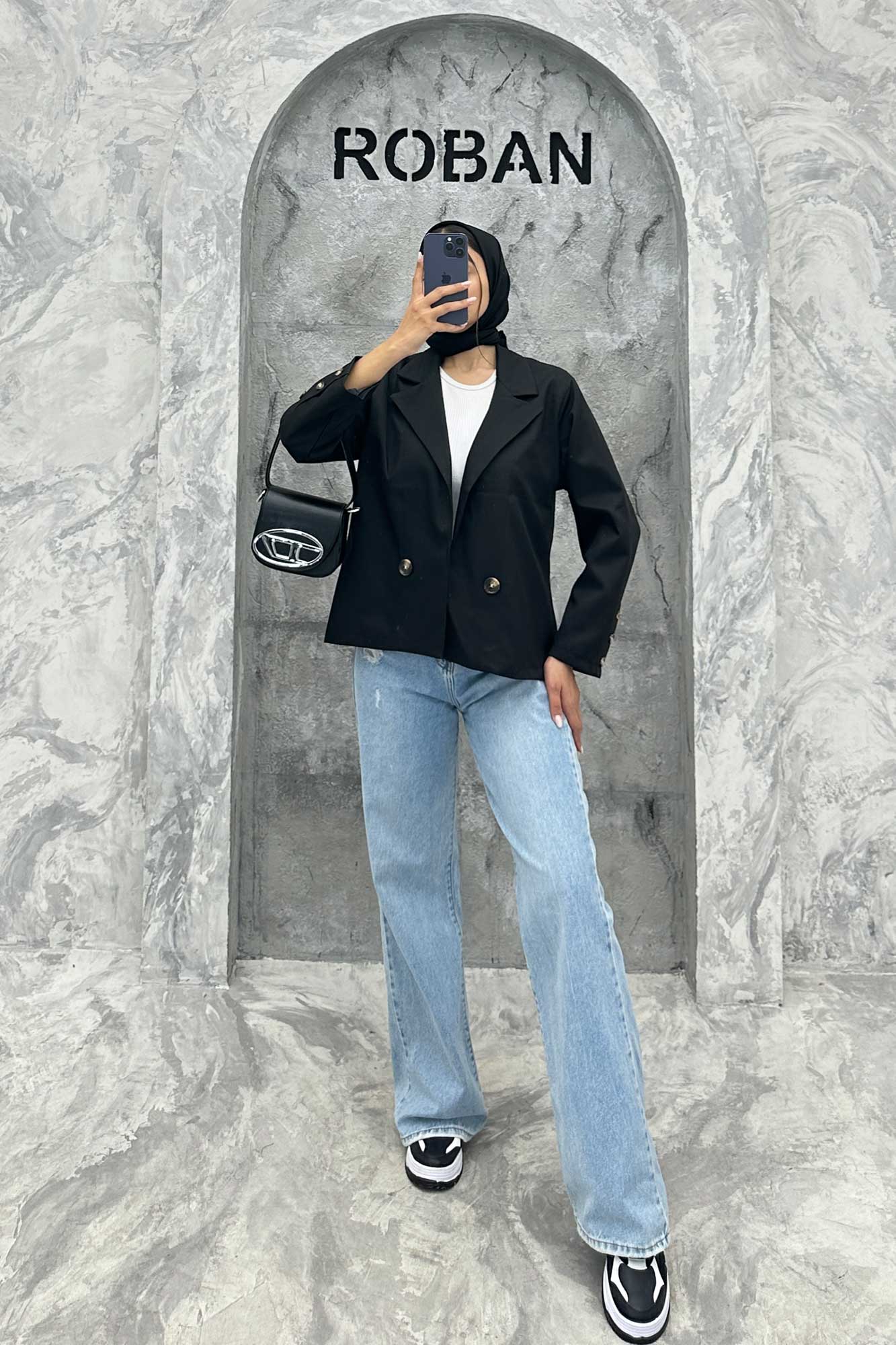 کت مازراتی کج راه آستردار