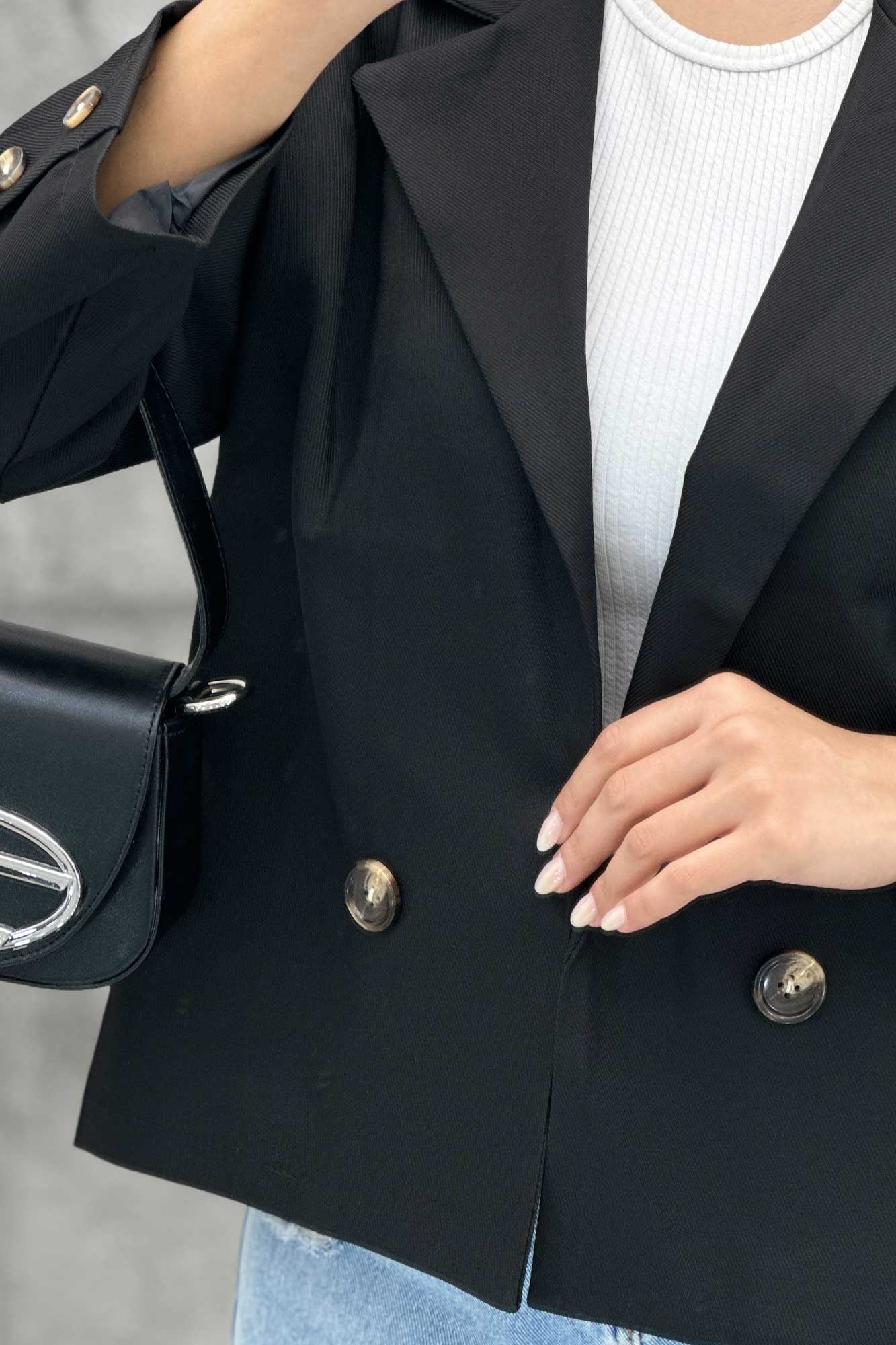 کت مازراتی کج راه آستردار