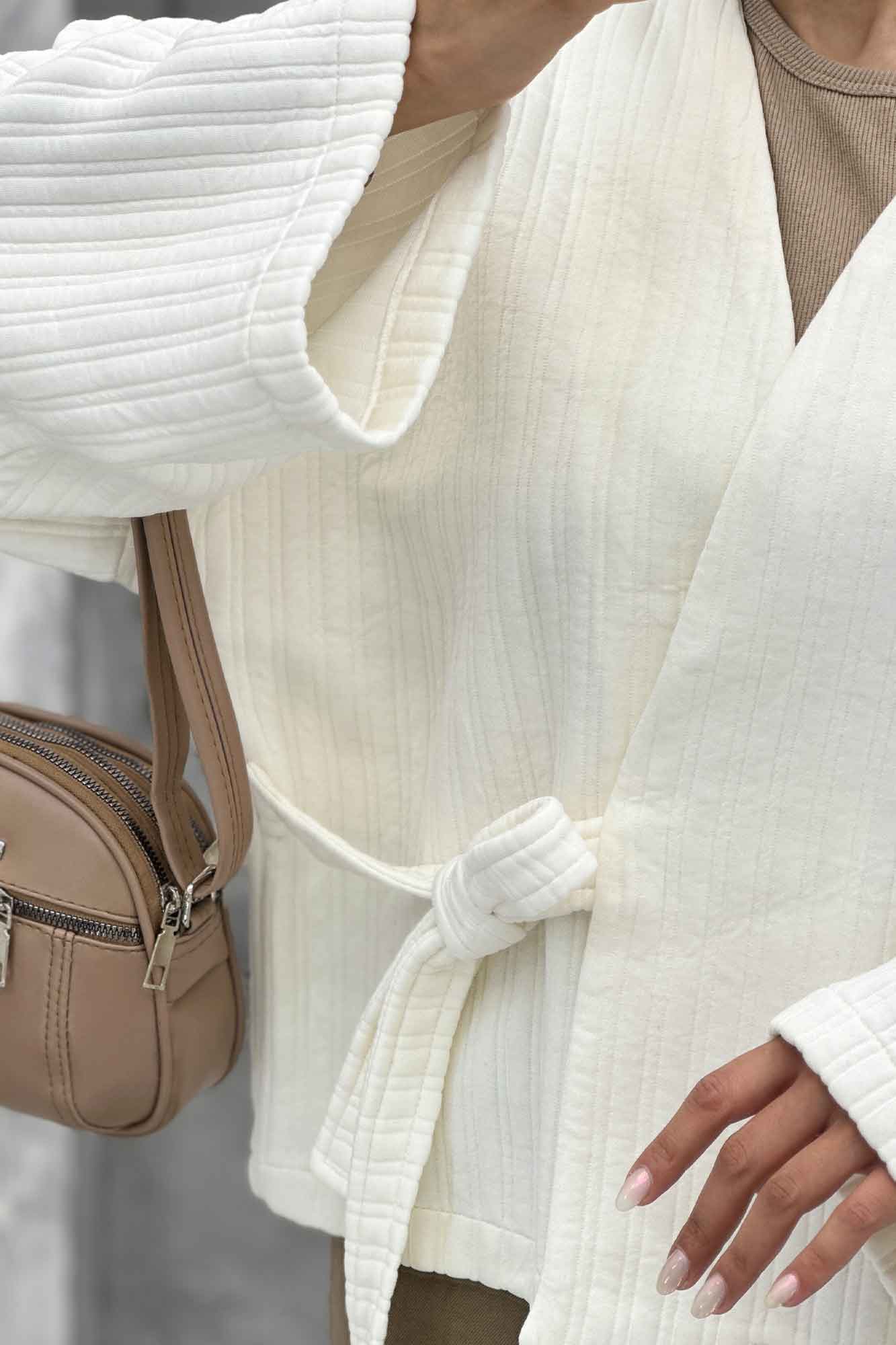 کت فیتیله بنددار کویین