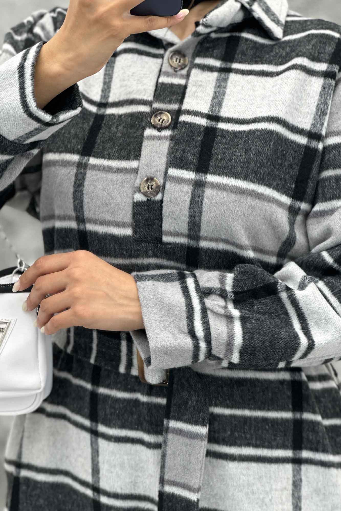 مانتو کفتان کمربندی پشمی چهارخانه 4691