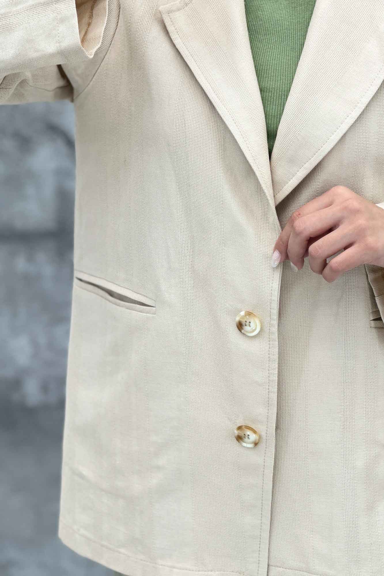 مانتو کتی دو دکمه عمودی جیب فیلتو لینن ژاکارد