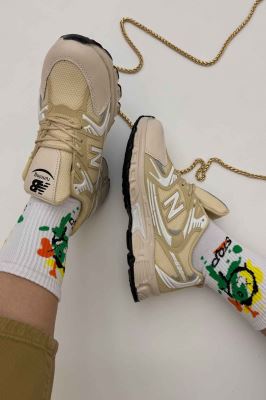 کتانی نیوبالانس بی نظیر