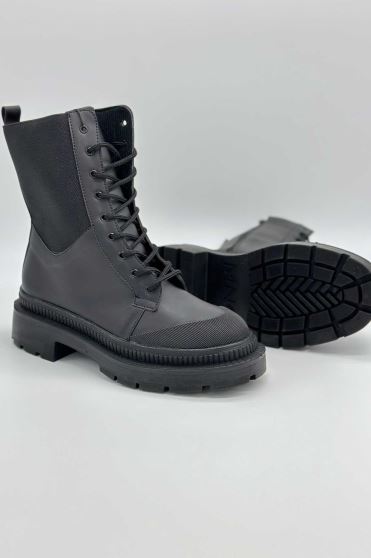 بوت کوتاه چرم تیکه راه راه 6377