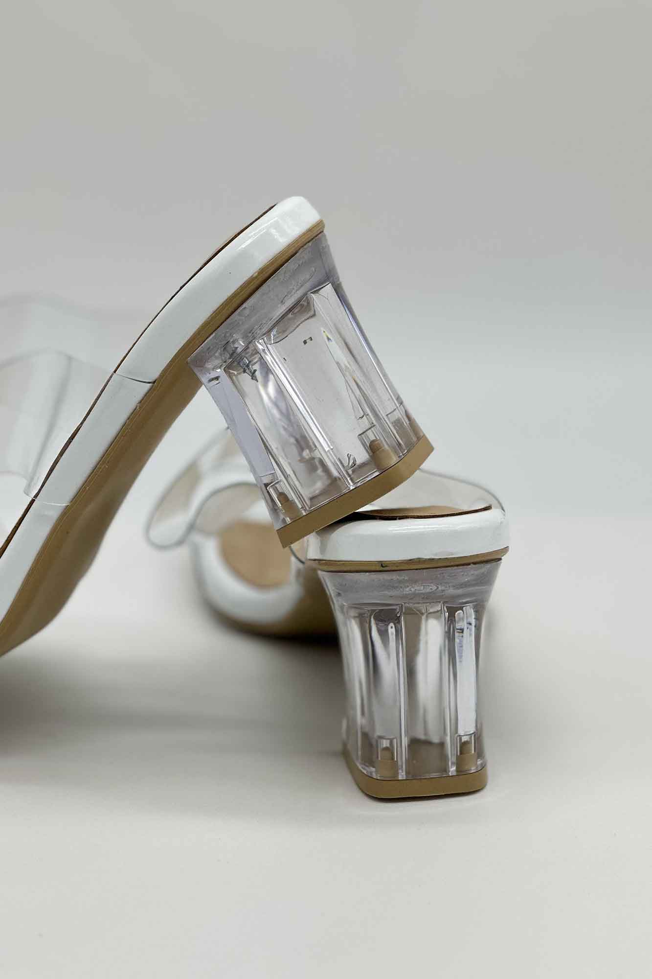 صندل پاشنه بلند طلقی شیشه ای