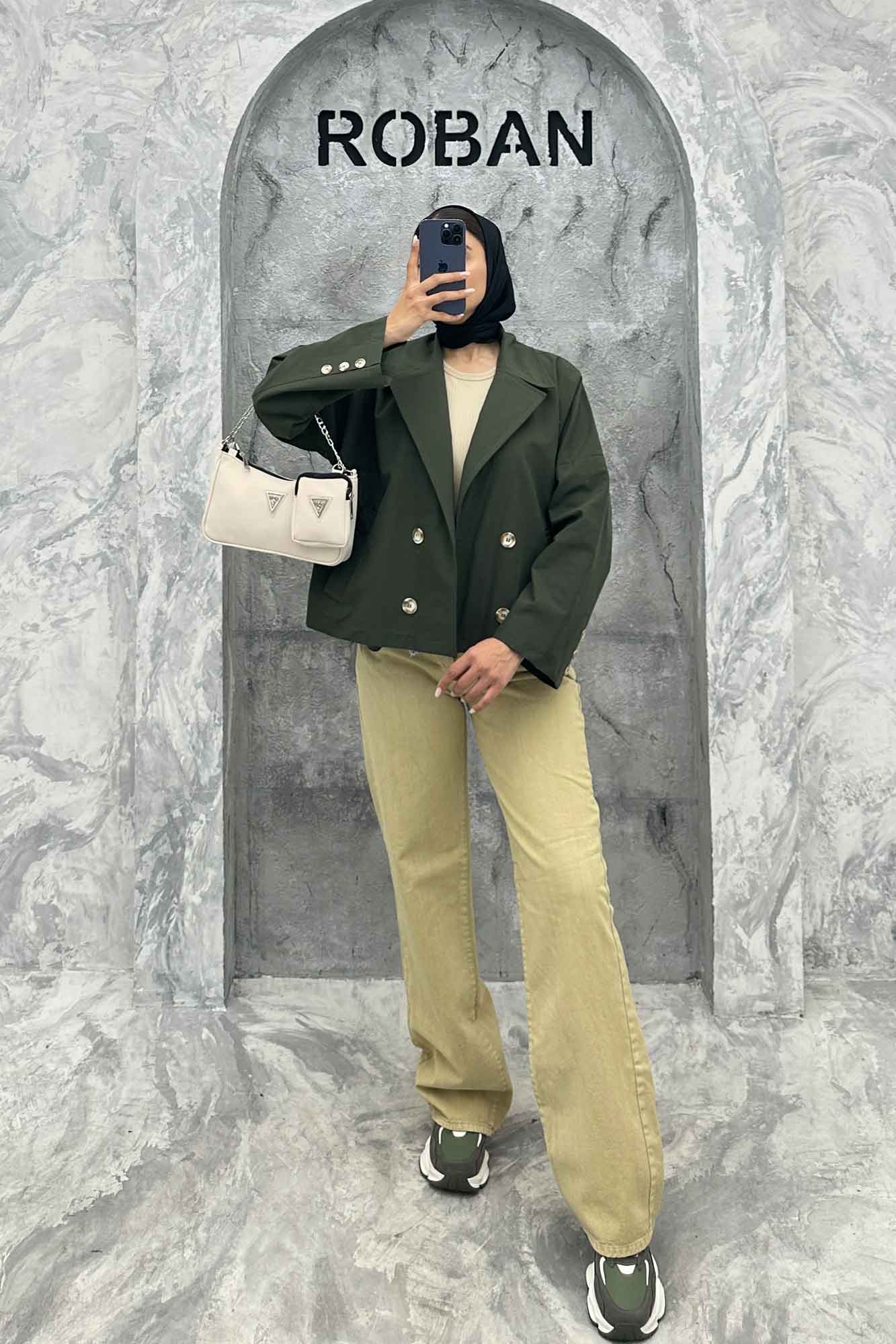 کت کراپ سر آستین دکمه کتان زارا SERLA