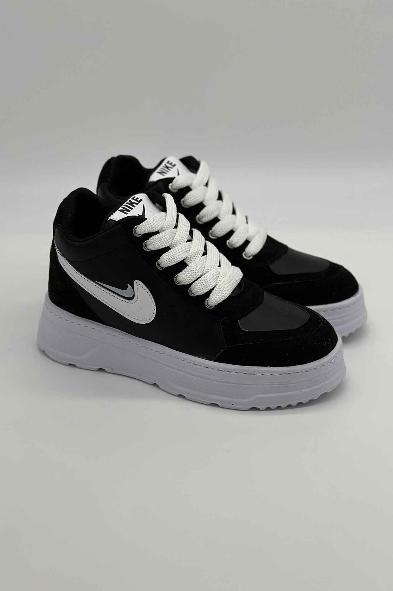 کتونی NIKE ساقدار دیاکو