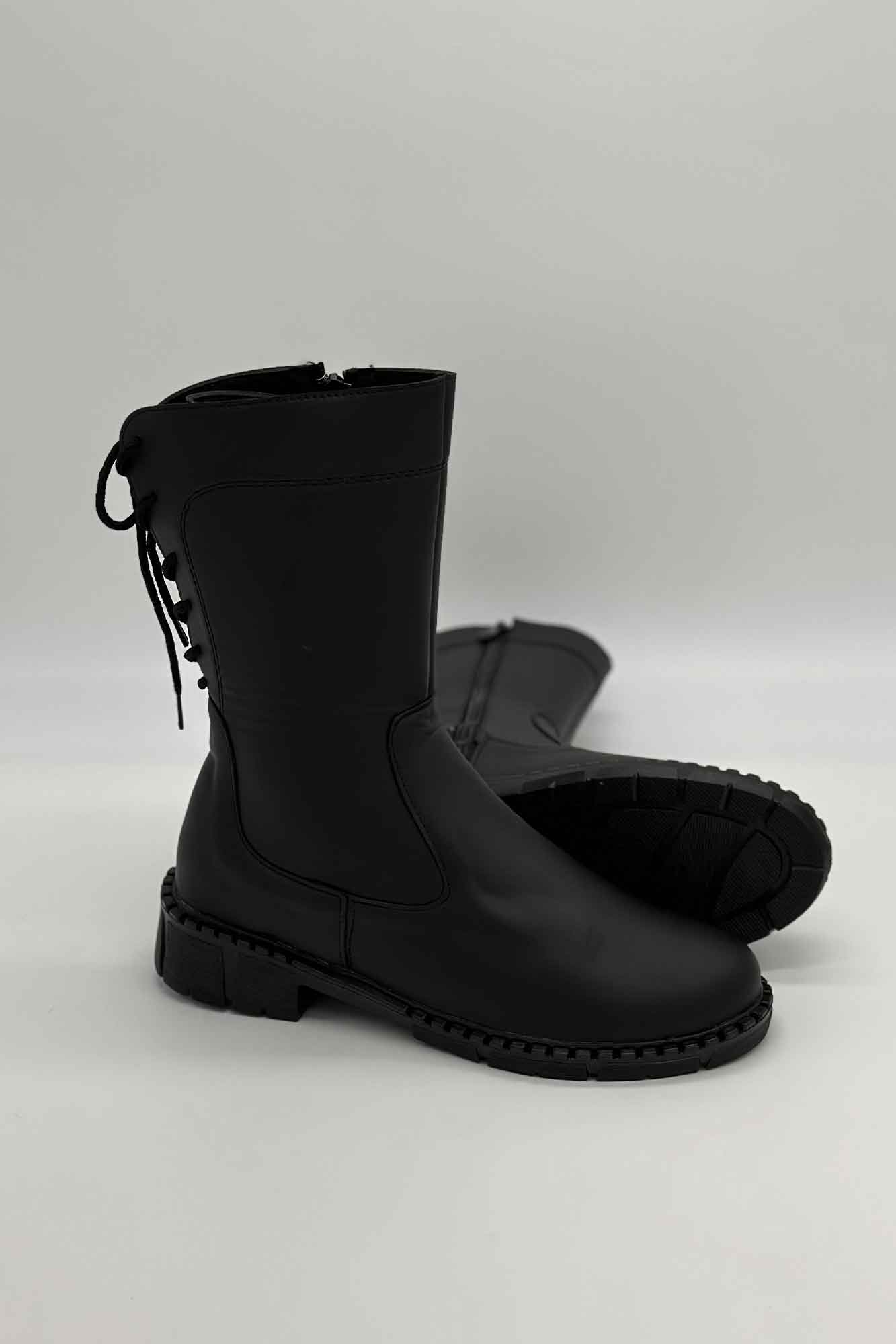 نیم بوت چرم پشت بندی