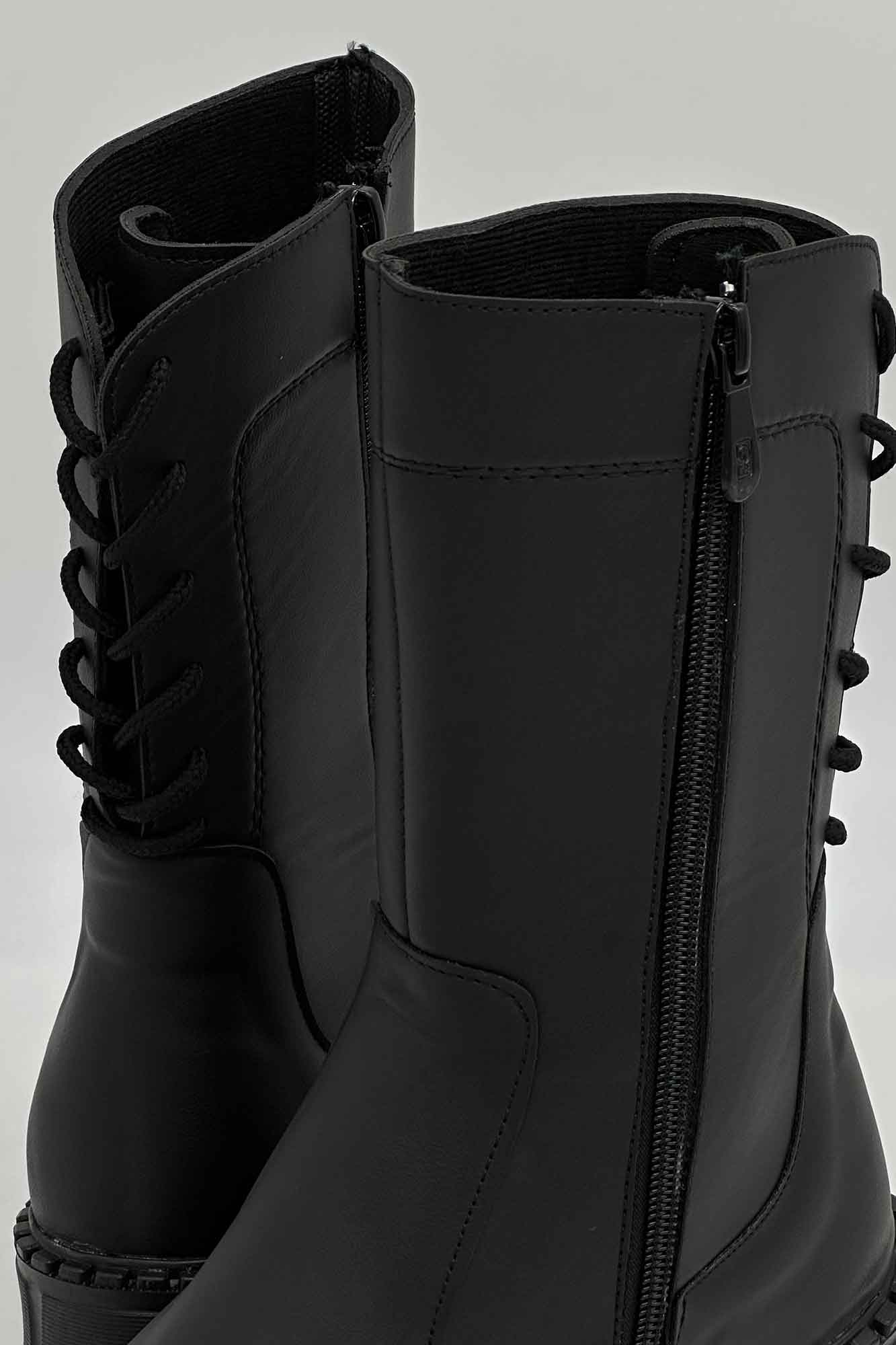 نیم بوت چرم پشت بندی