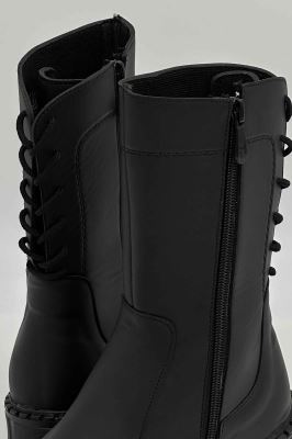 نیم بوت چرم پشت بندی