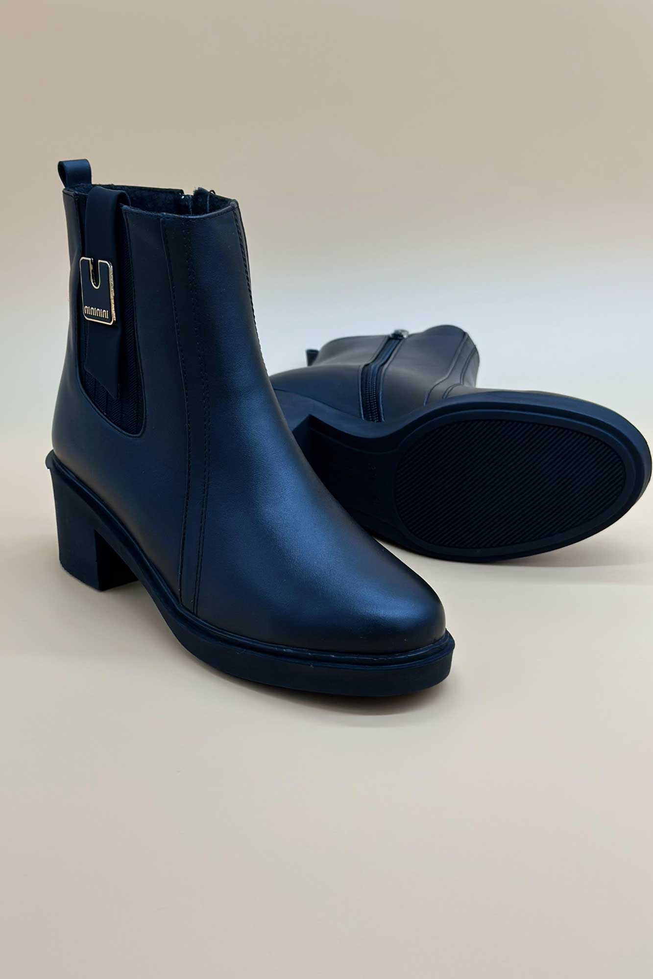 نیم بوت بغل کش MIU MIU