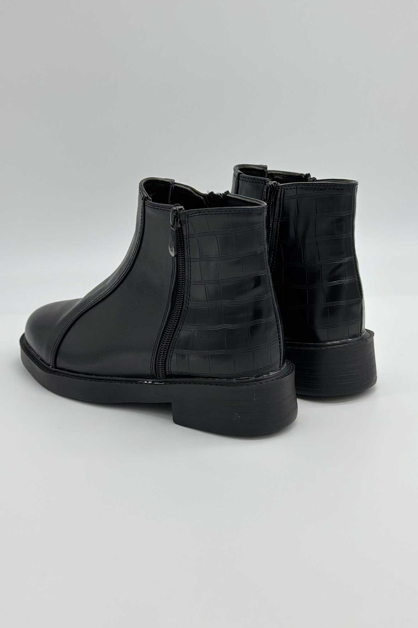 نیم بوت چرم پشت طرح سنگی زنانه