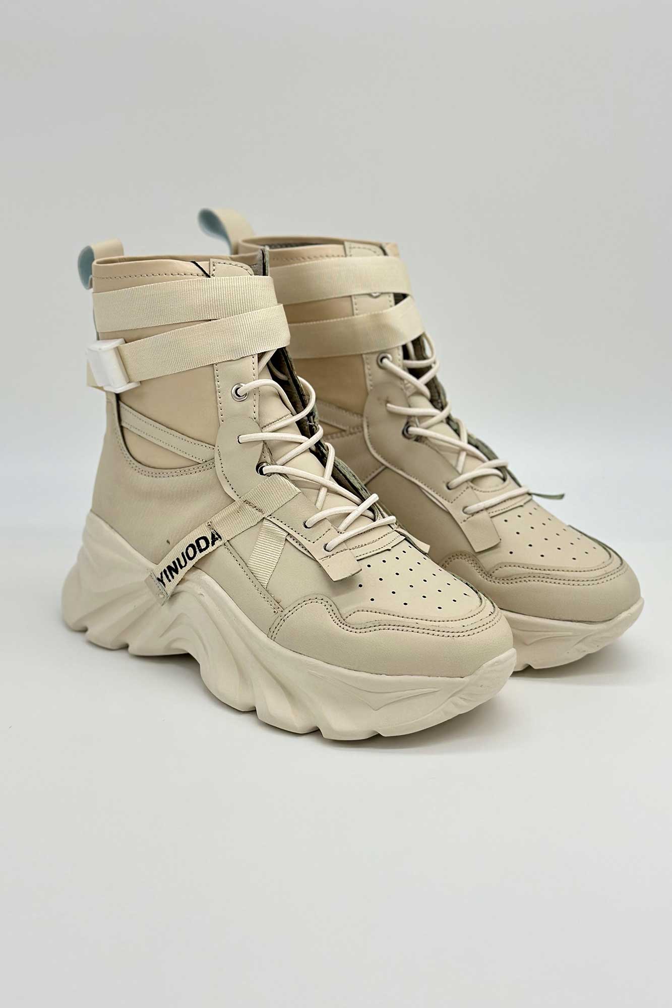 نیم بوت لژدار YINUODA