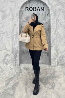 بارانی کوتاه پشت چتری سانتانا