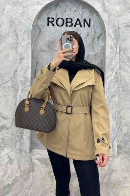 بارانی کوتاه پشت چتری سانتانا