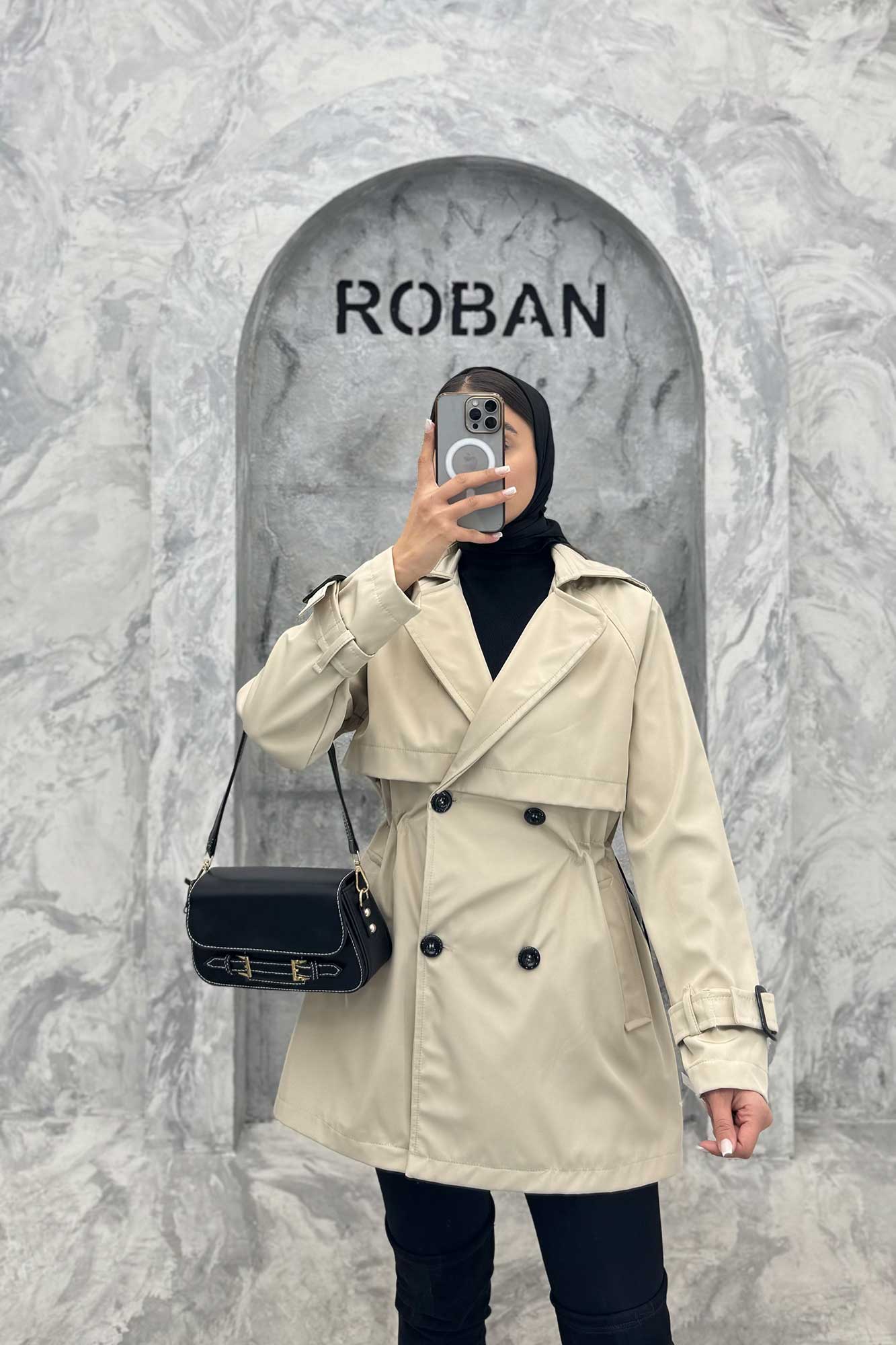 بارانی کوتاه کمرگت چهاردکمه سانتانا