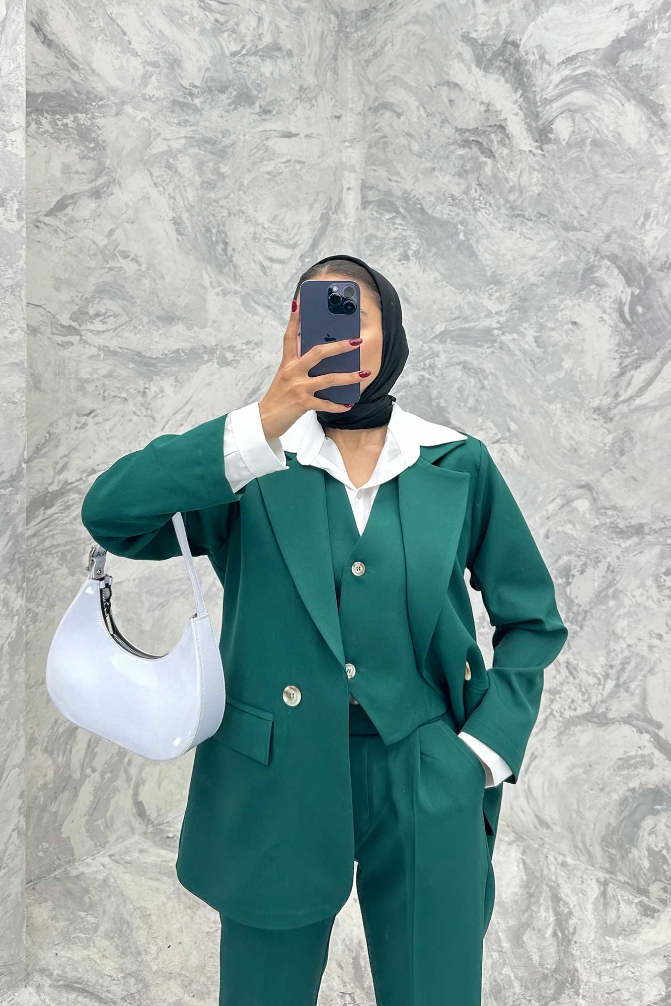 ست کت شلوار جلیقه دار مازراتیR