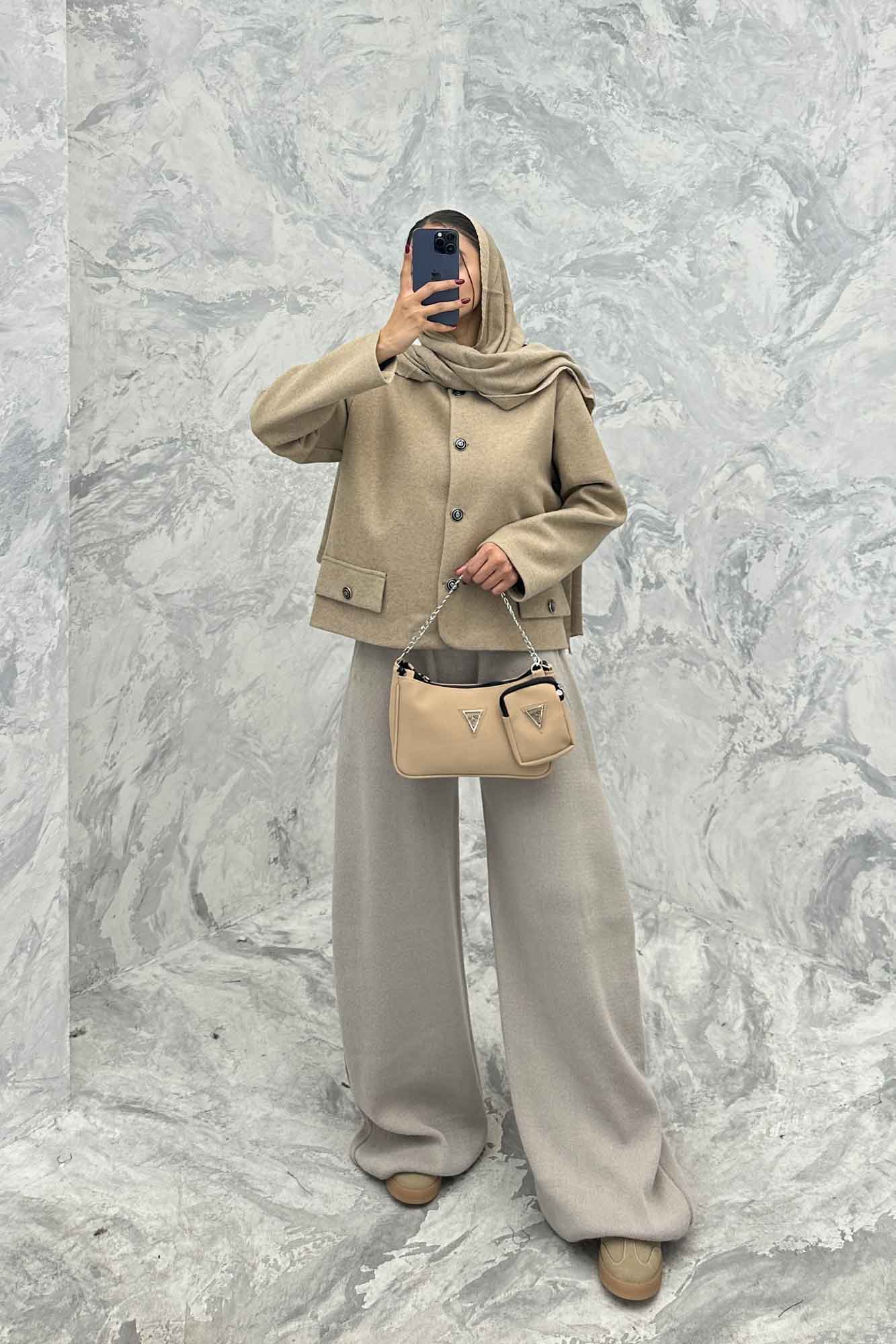 کت کوتاه فوتر یقه گرد آرام