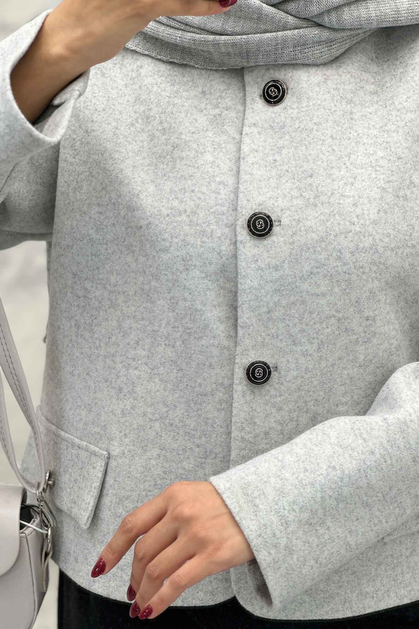 کت کوتاه فوتر یقه گرد آرام