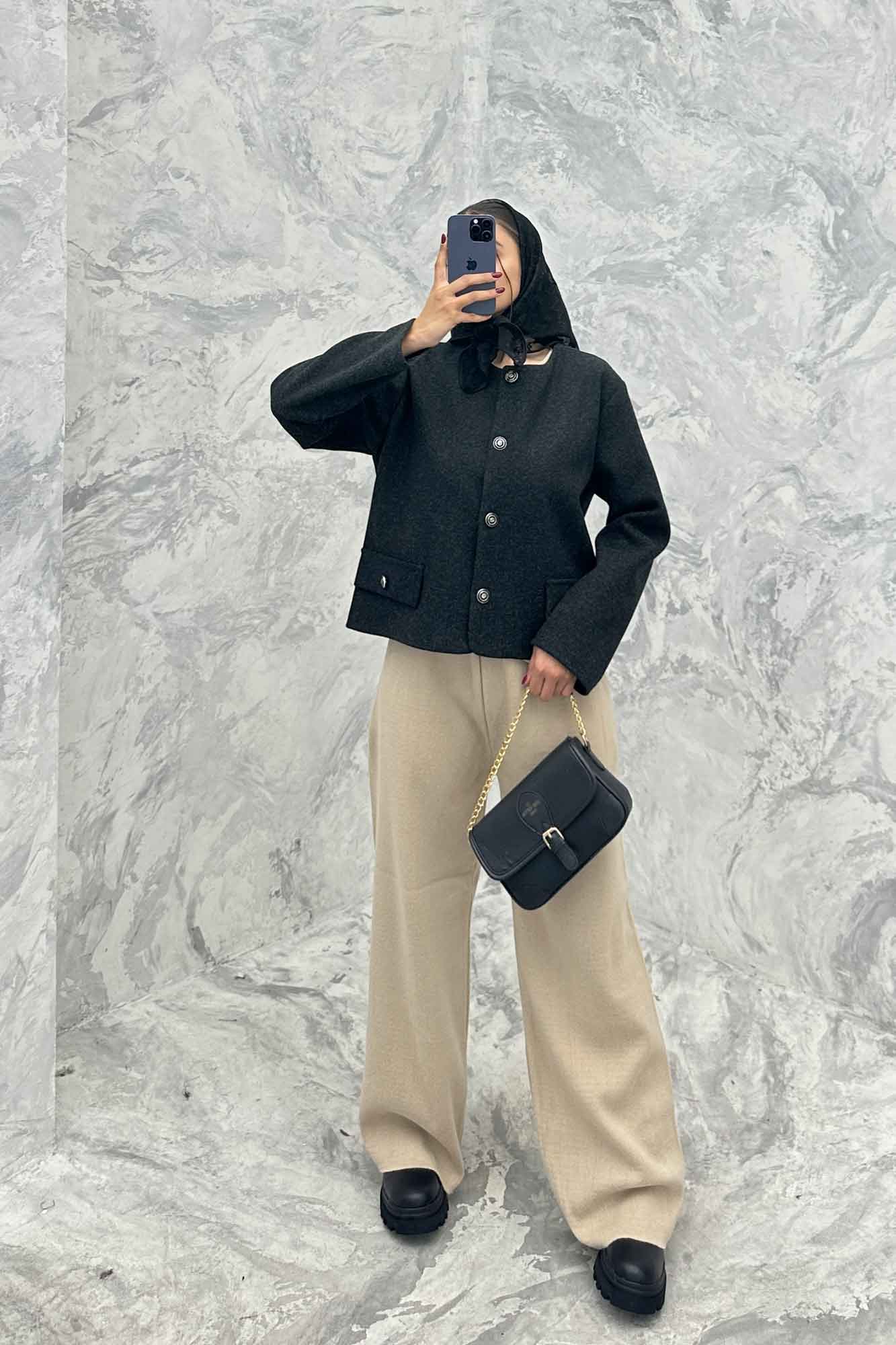 کت کوتاه فوتر یقه گرد آرام