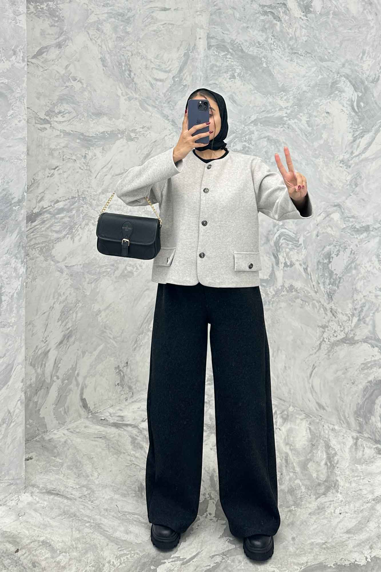 کت کوتاه فوتر یقه گرد آرام
