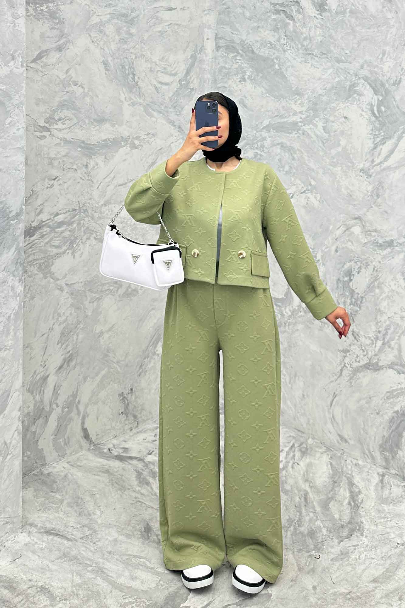 ست کت و شلوار فیتیله طرح LV