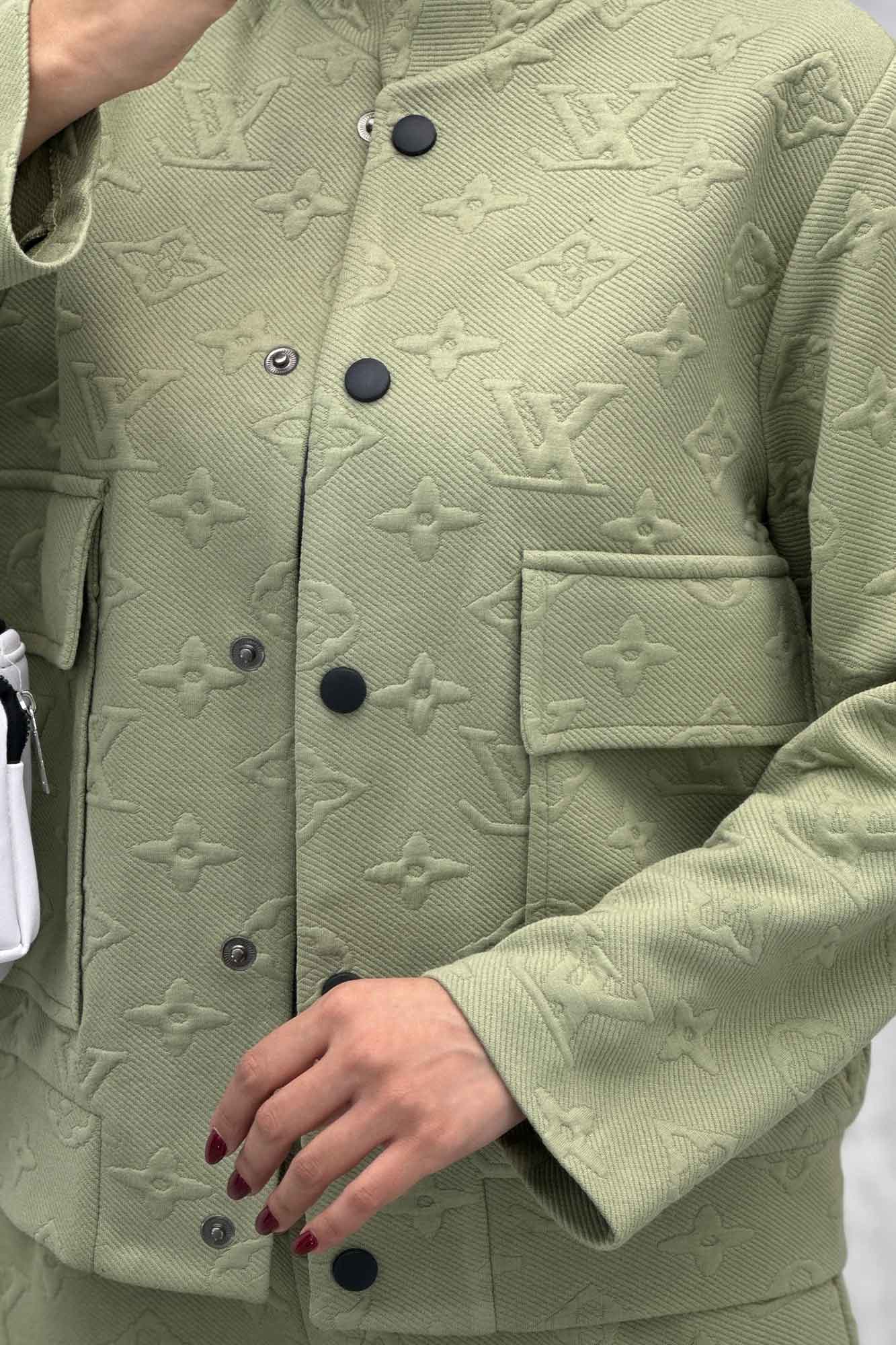 ست دوپی اس دکمه ای فیتیله طرح LV