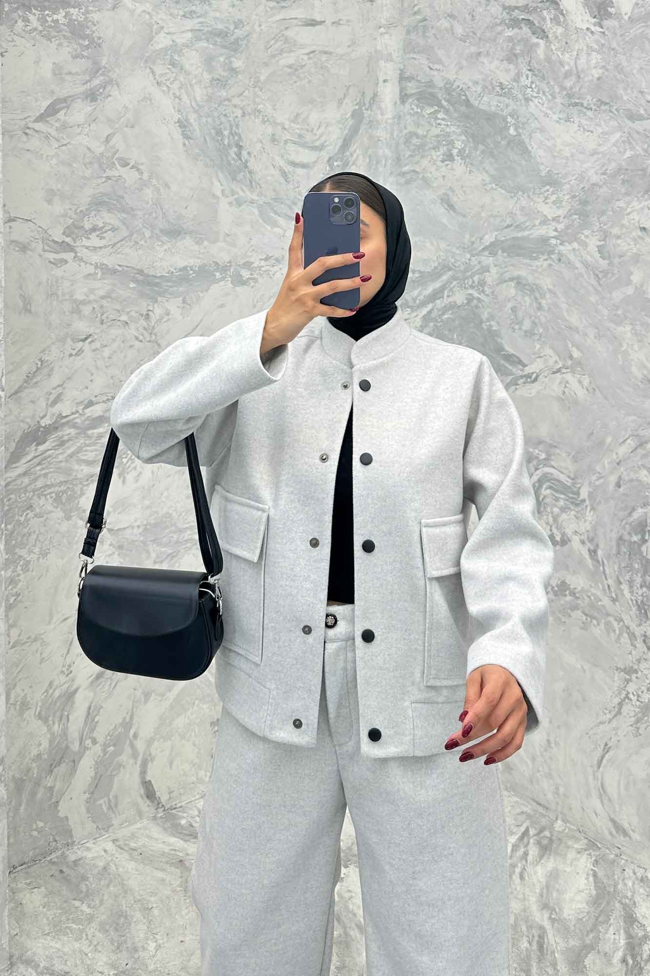 ست پالتو و شلوار فوتر جلو دکمه JESI