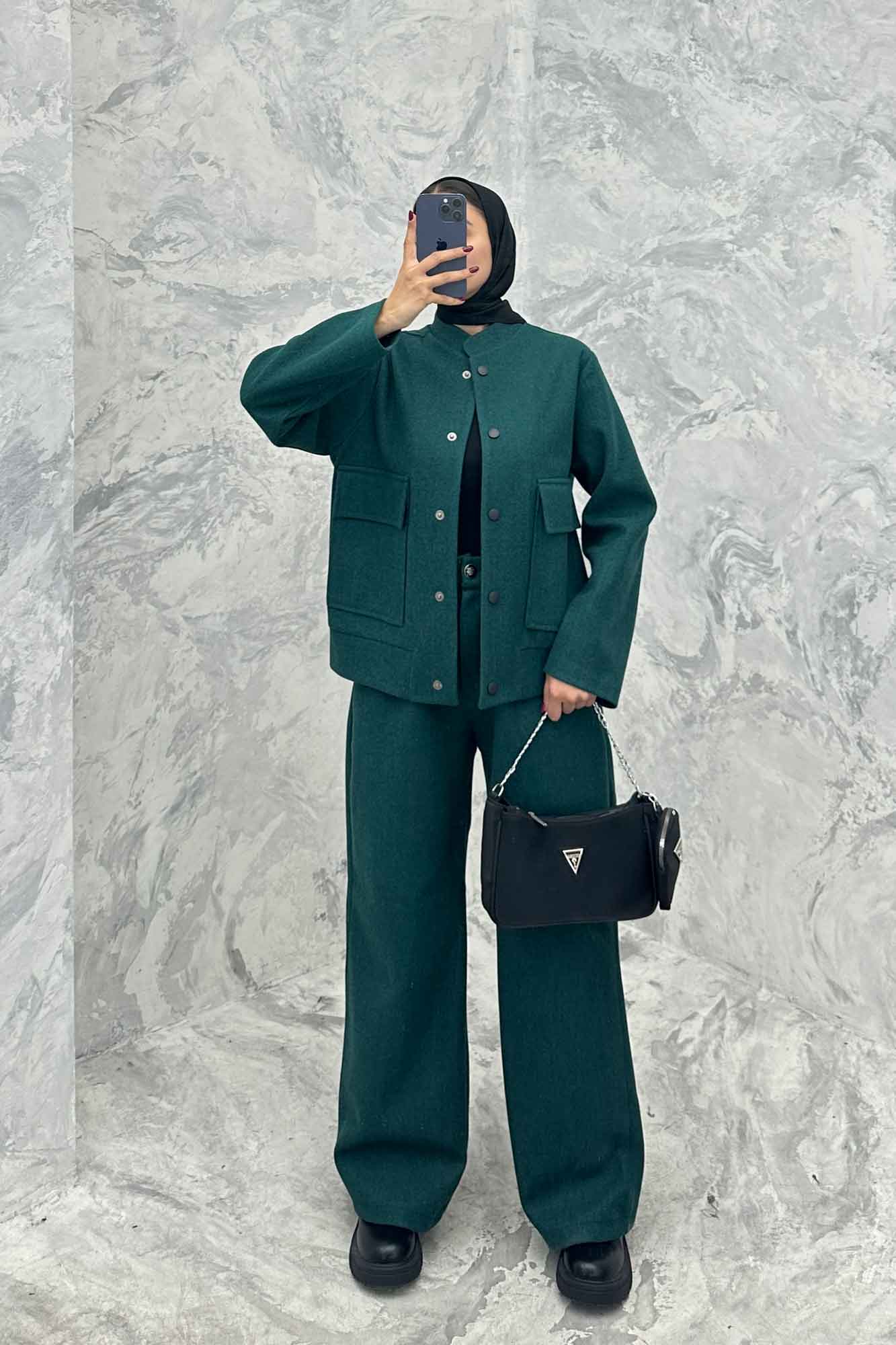 ست پالتو و شلوار فوتر جلو دکمه JESI