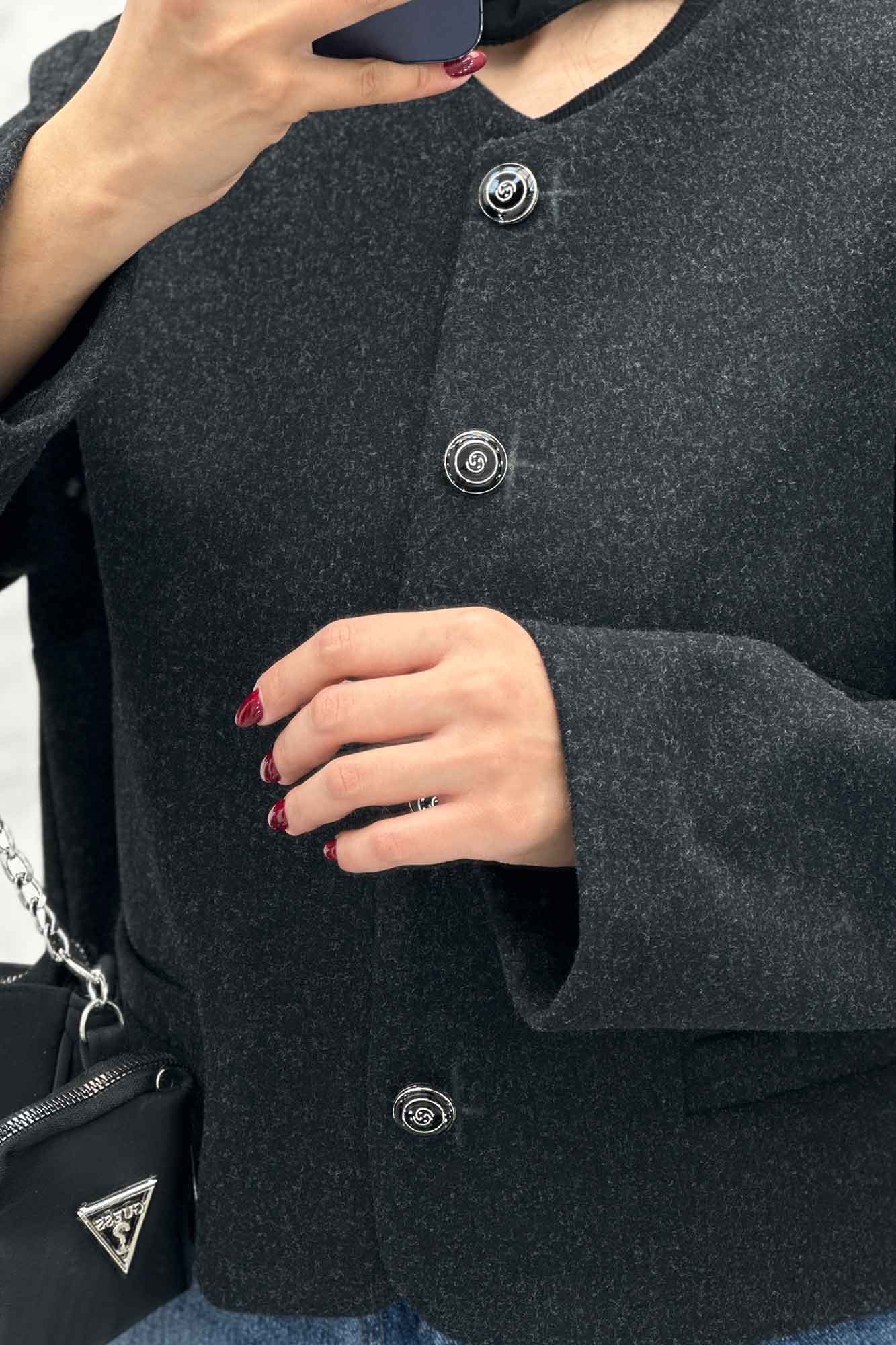 کت فوتر یقه گرد طرح جیب SAMA