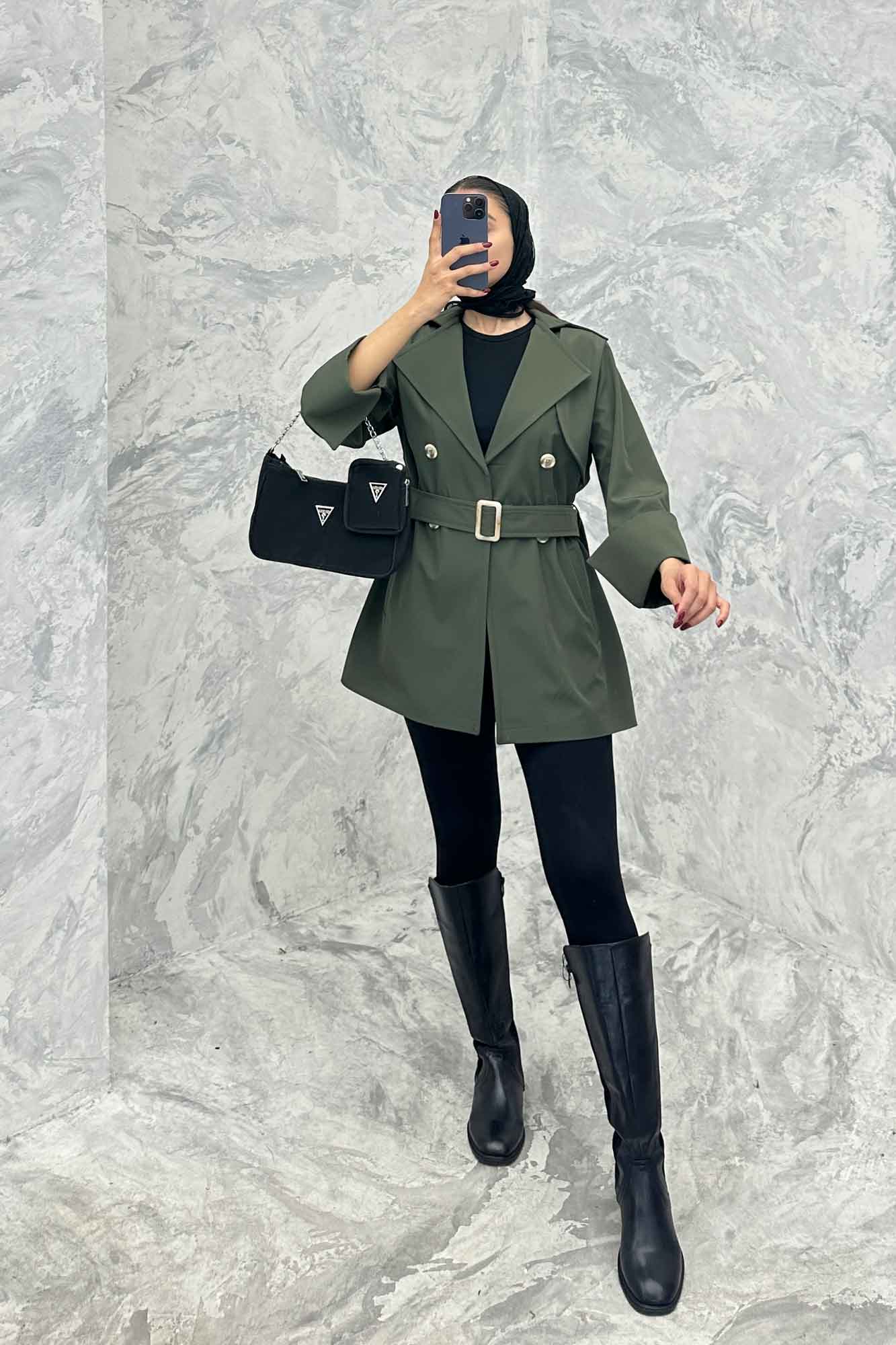 بارانی کوتاه مچ برگردان سانتانا