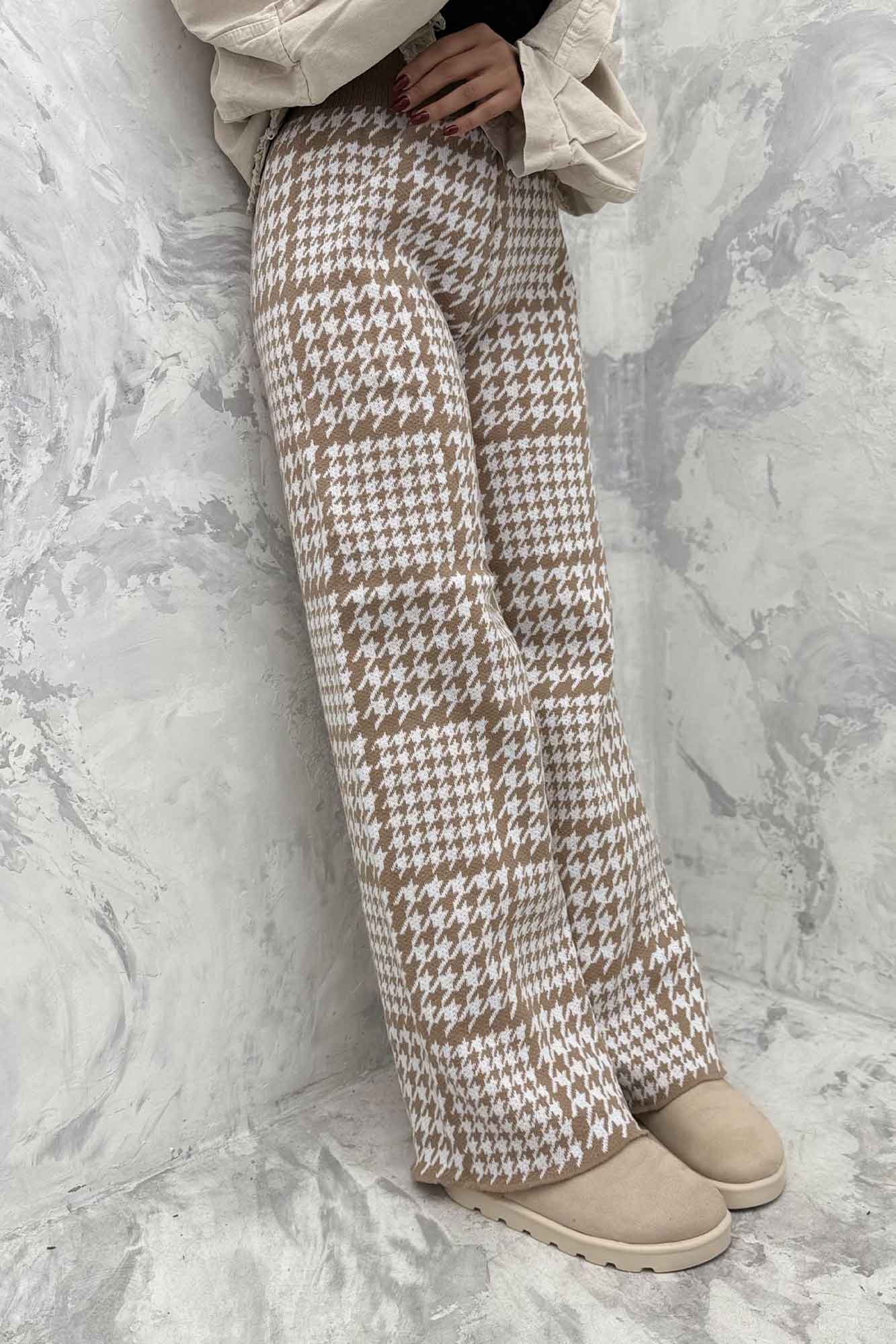 شلوار بافت طرح پیچازی