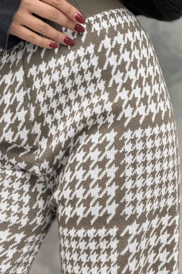 شلوار بافت طرح پیچازی