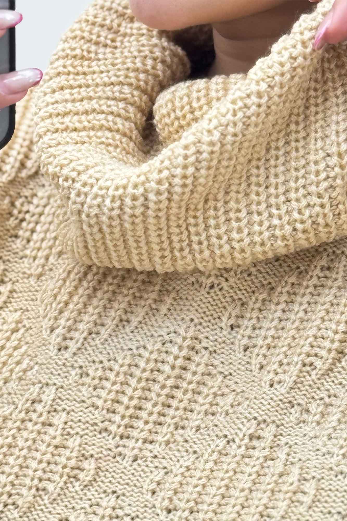 بلوز یقه اسکی بافت طرح دار AF