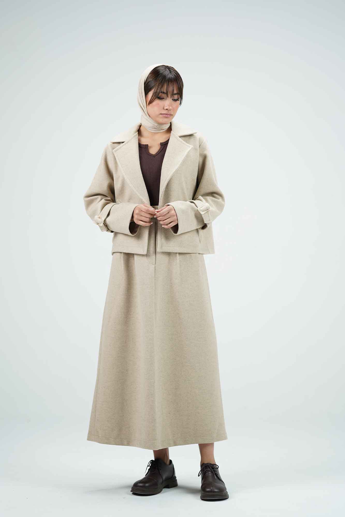 ست کت و دامن فوتر روژان