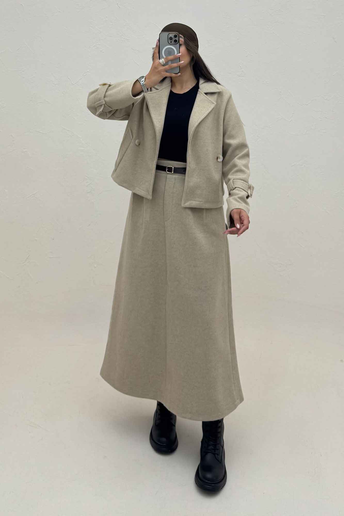 ست کت و دامن فوتر روژان