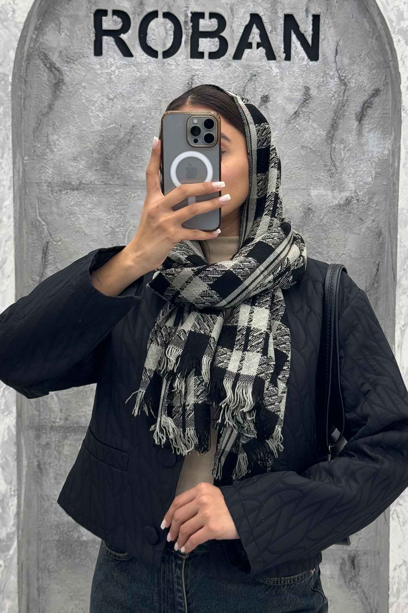 کت فریال یقه گرد جیب فیلتو