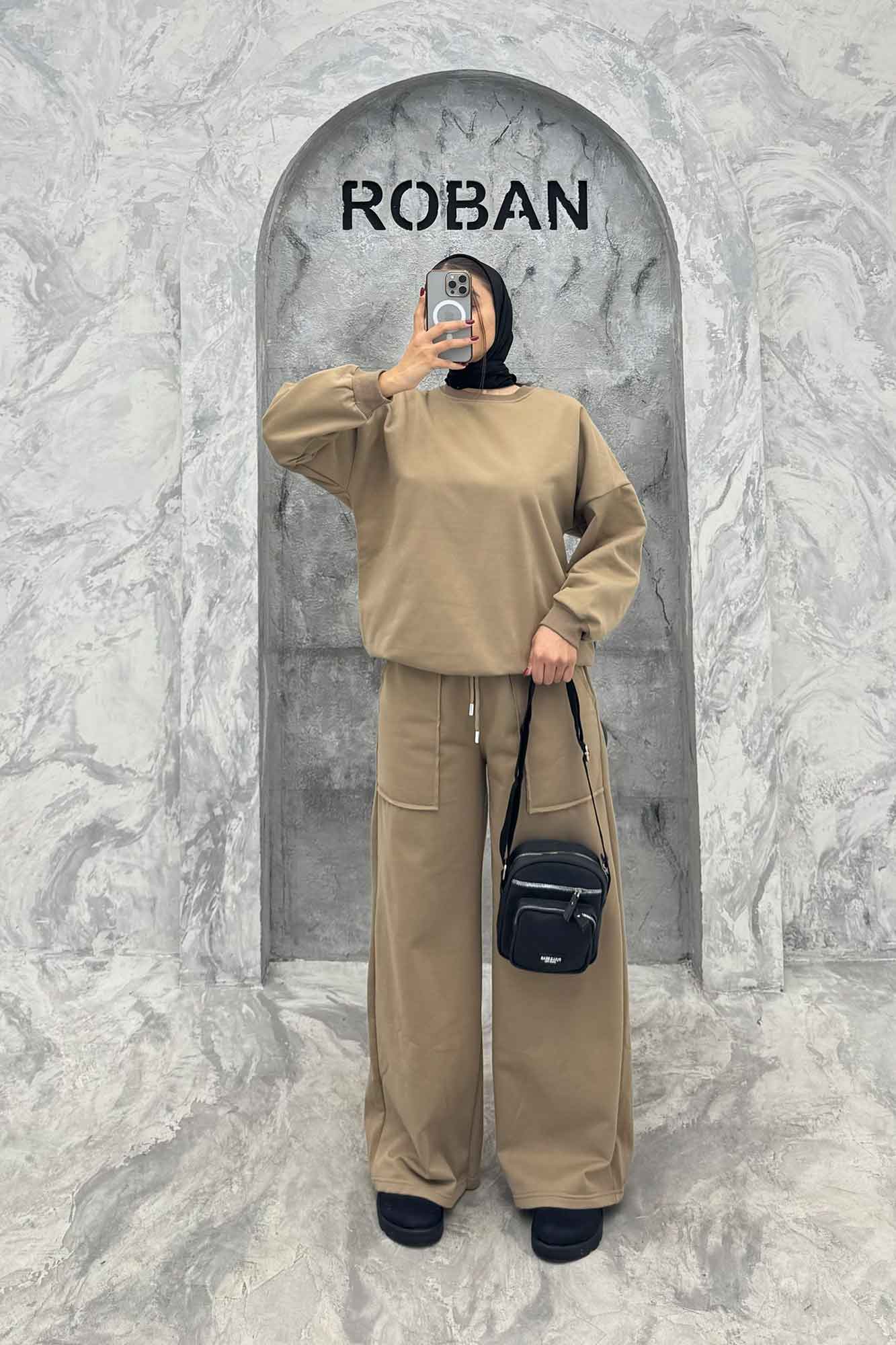 ست دورس و شلوار اسپرت یقه گرد