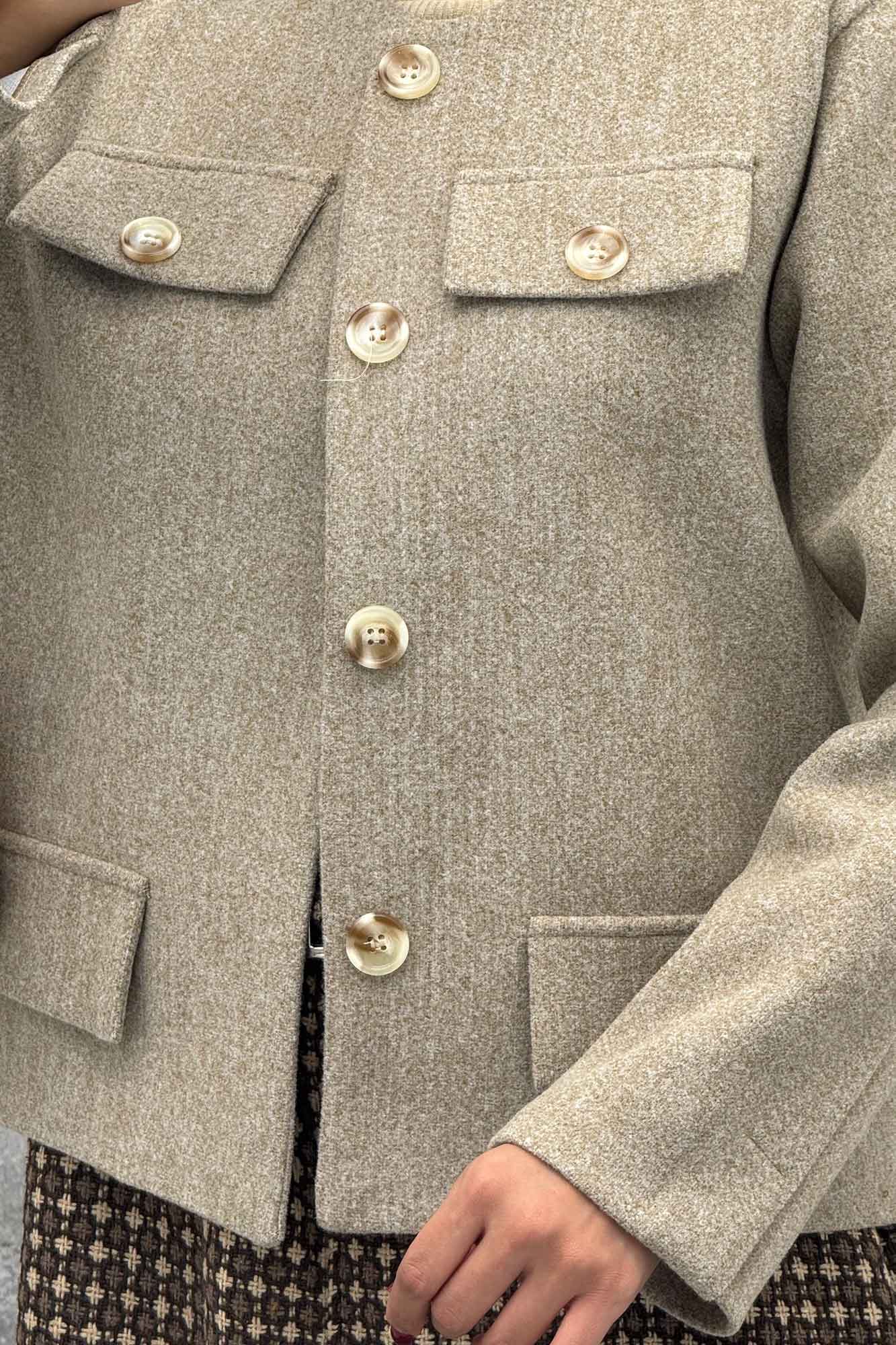 کت کوتاه فوتر طرح جیب آنیل