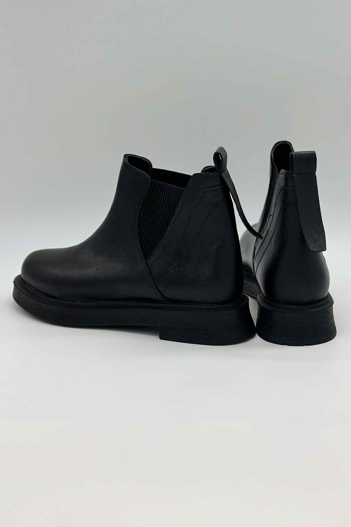 نیم بوت کوتاه دوور کش کلاسیک