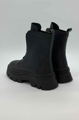 نیم بوت جلو زیپ طرح دار