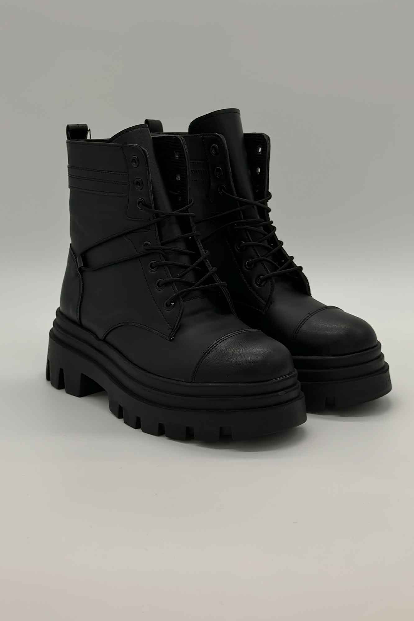 نیم بوت بند کشی زیره سه خط