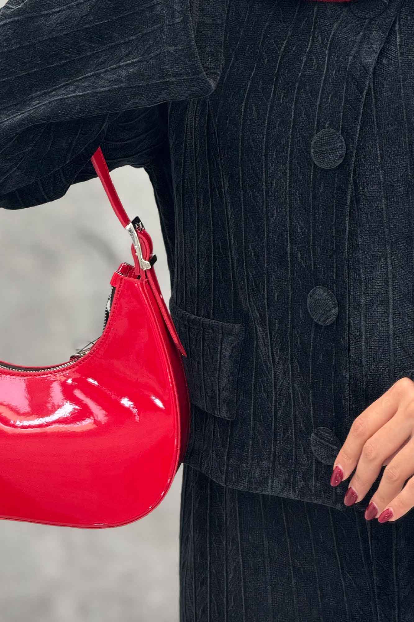 ست کت و شلوار جیب نما مخمل طرح دار