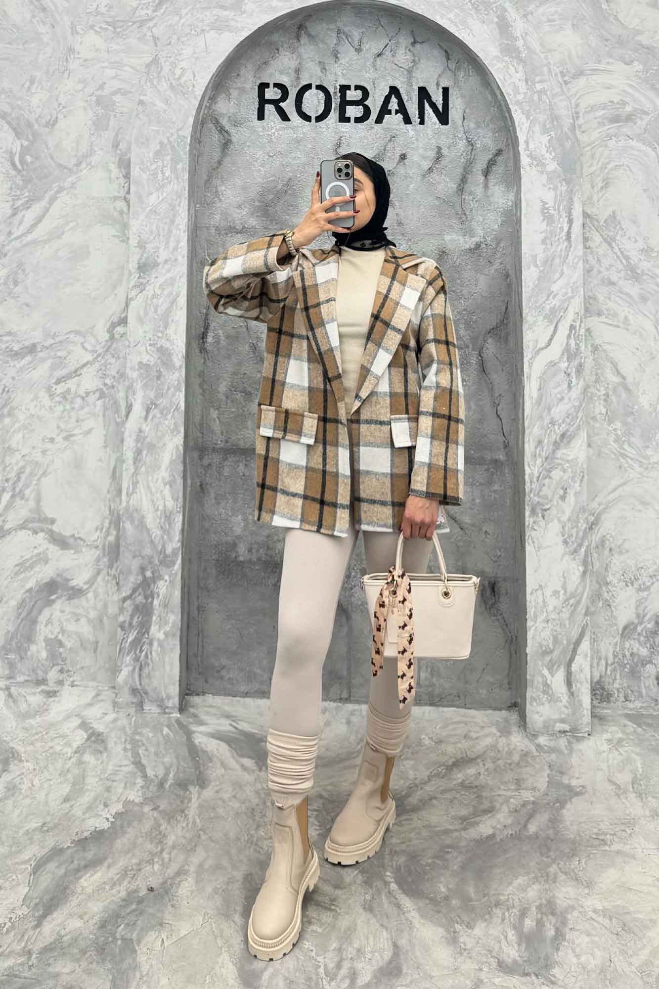 پالتو پشمی یقه انگلیسی چهارخانه 