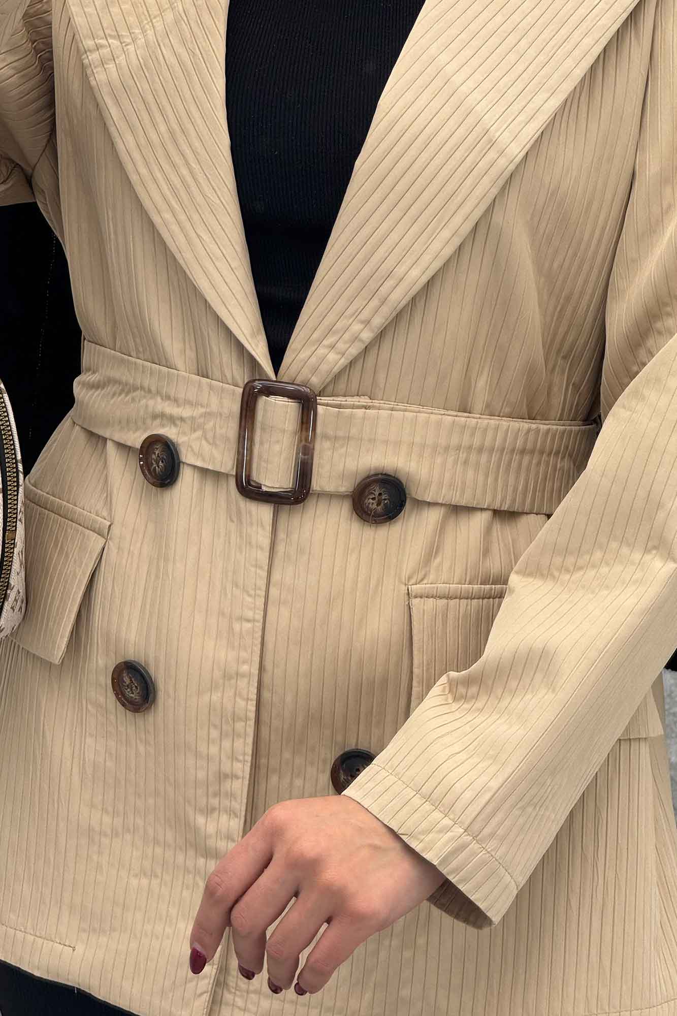 کت ملبورن پیلیسه آستردار چهار دکمه