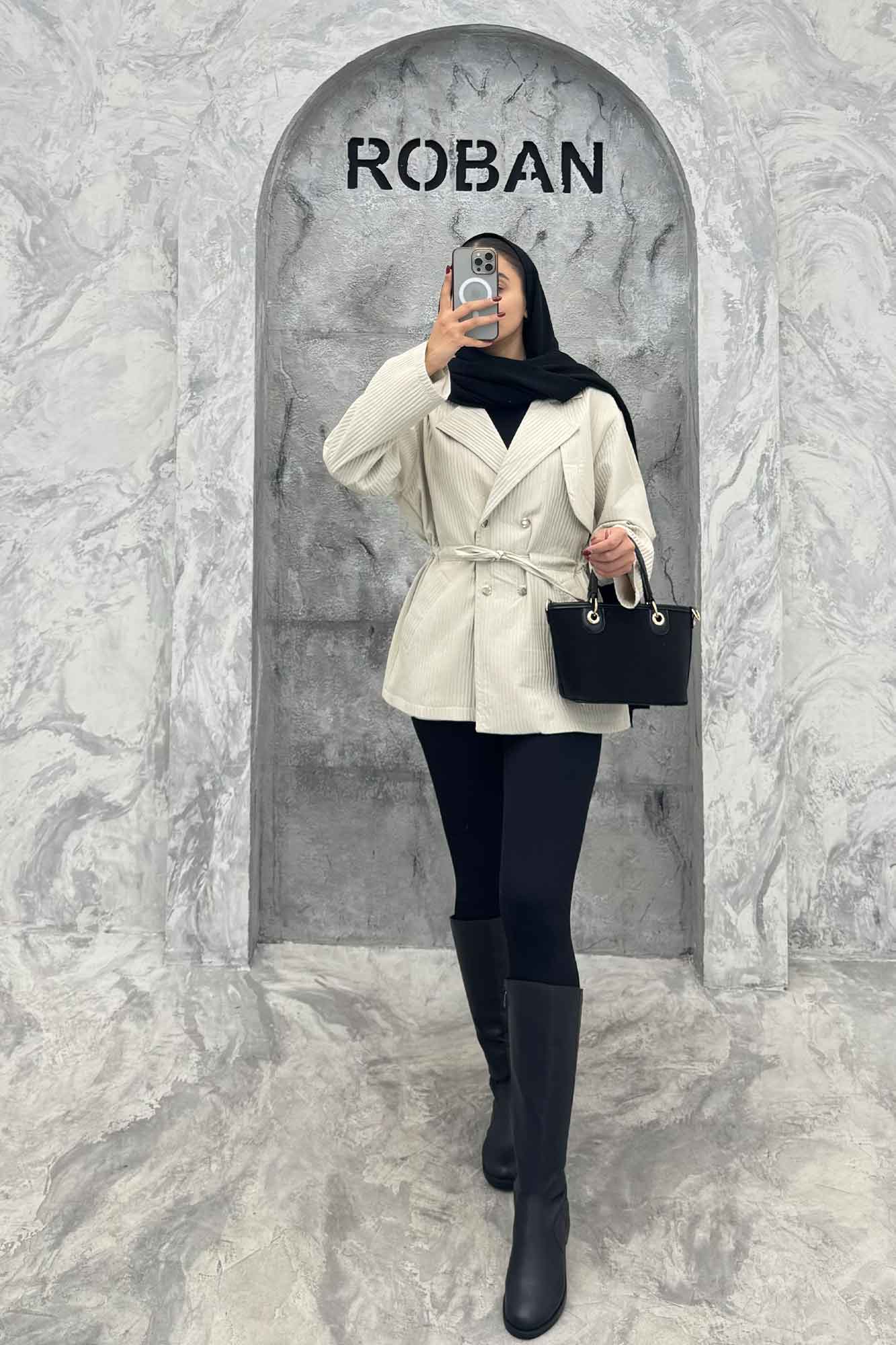 کت ملبورن پیلیسه کمرگت آستردار